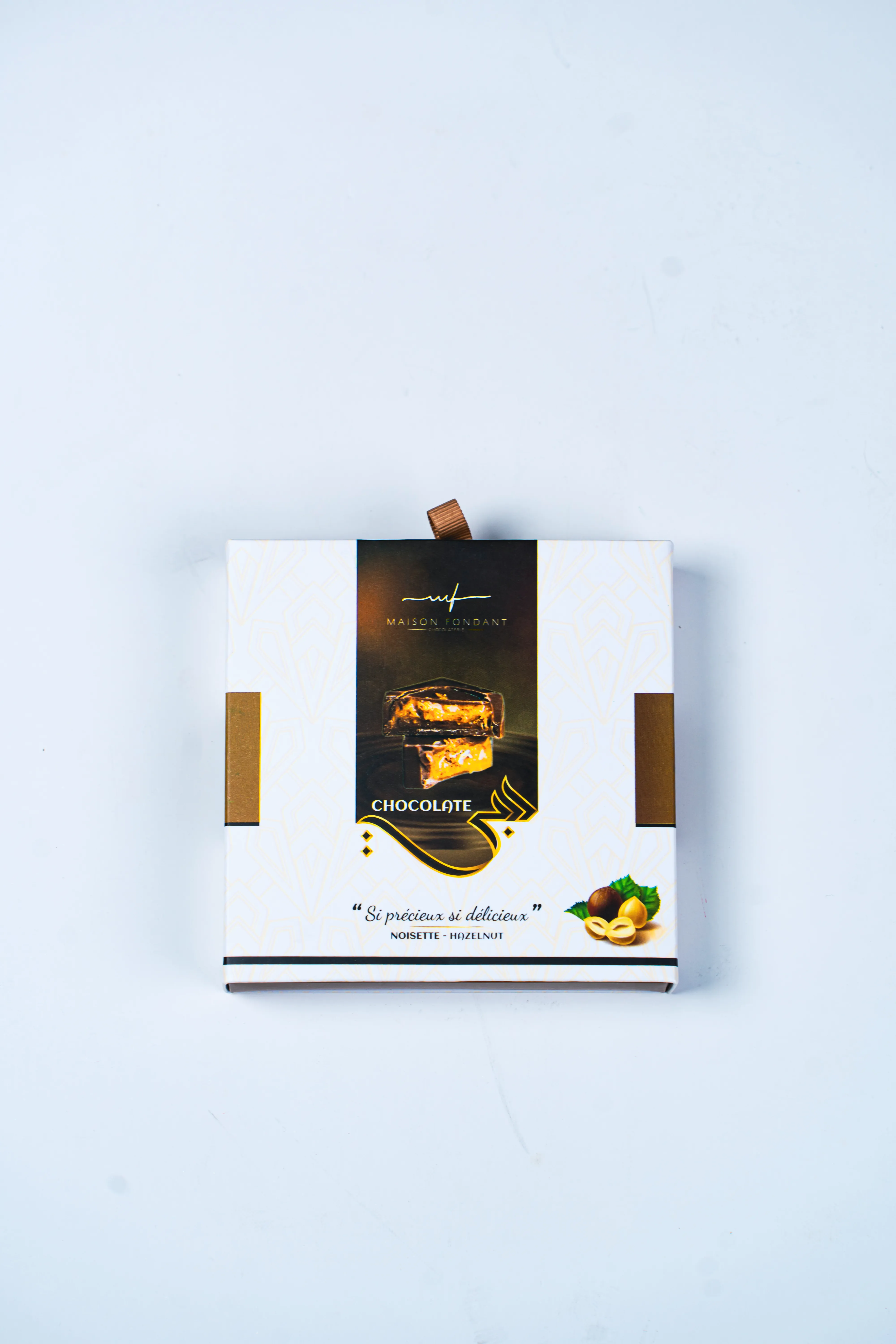 CHOCOLAT DUBAI NOISETTE 9P