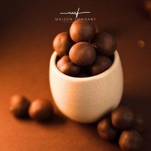 Perles NOISETTE NOIR